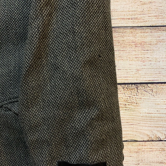 MOORE’s LINEAGE | 3 Button Charcoal Sports Coat - Picture 4 of 12